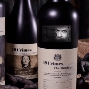 19Crimes_The_Warden_750ml_10443199-min