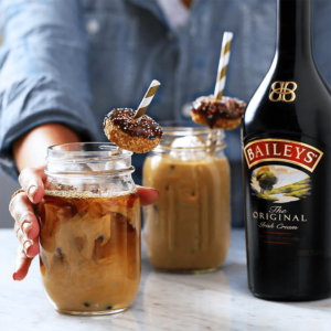 Baileys_Irish_Cream_750mL_12300000_2-min